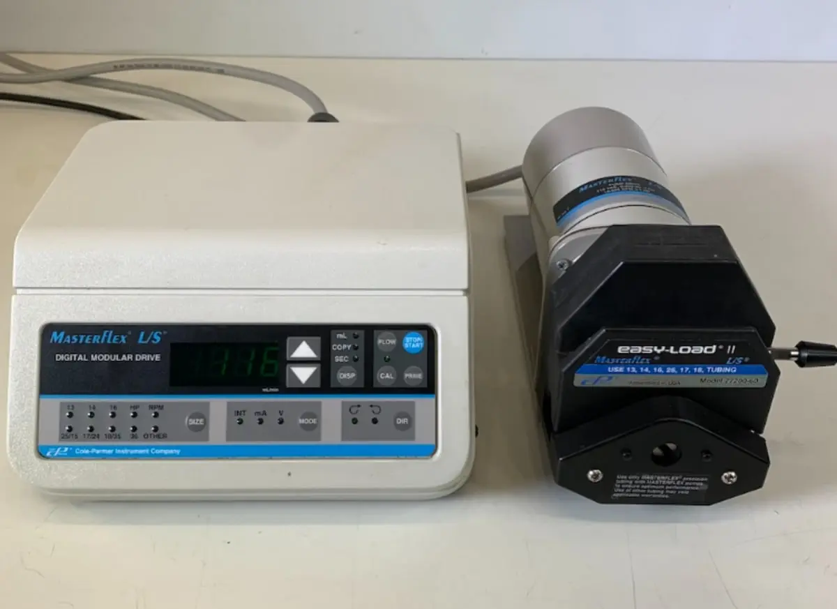 Masterflex L/S Digital Modular Drive with Easy-Load II Pump Head – Cole-Parmer Peristaltic Pump System Refurbished Masterflex L/S Digital Modular Drive with Easy-Load II Pump Head – Cole-Parmer Peristaltic Pump System