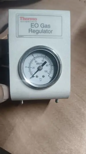 Thermo Scientific EO Gas Regulator with Pressure Gauge