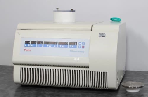 Refurbished Thermo Scientific Heraeus Contifuge Stratos Centrifuge Refurbished Thermo Scientific Heraeus Contifuge Stratos Centrifuge - Refurbished laboratory equipment