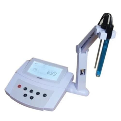 Techtom Microprocessor Conductivity / TDS Meter Refurbished Techtom Microprocessor Conductivity / TDS Meter